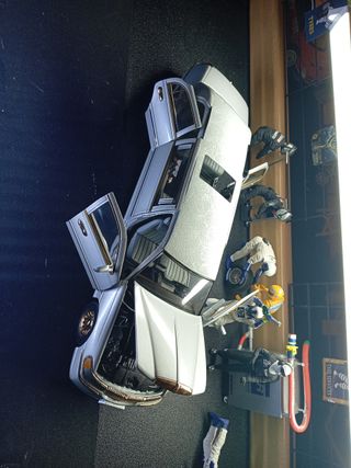 Limusina Lincoln Town Car 1/18 Sun Star