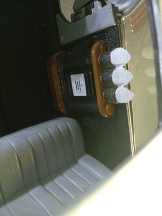 Limusina Lincoln Town Car 1/18 Sun Star