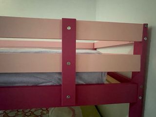 Litera Ikea Rosa y Frambuesa