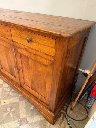 ANTIGUO APARADOR