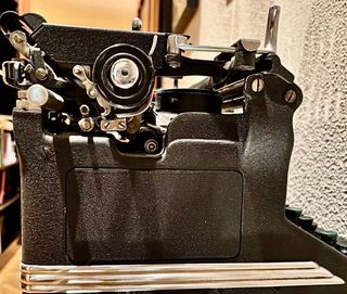 Máquina escribir Underwood funciona perfectamente.