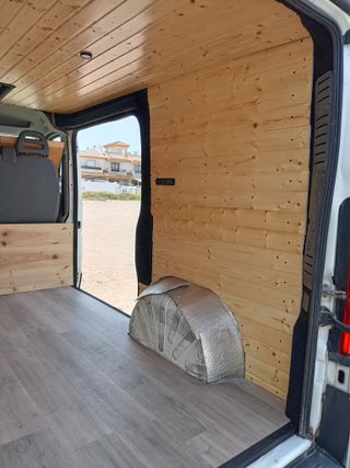 CAMPERIZACIÓN DE FURGONETAS - CAMPER - VAN