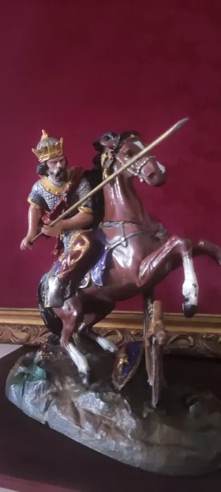 Figura Rey Arturo a Caballo