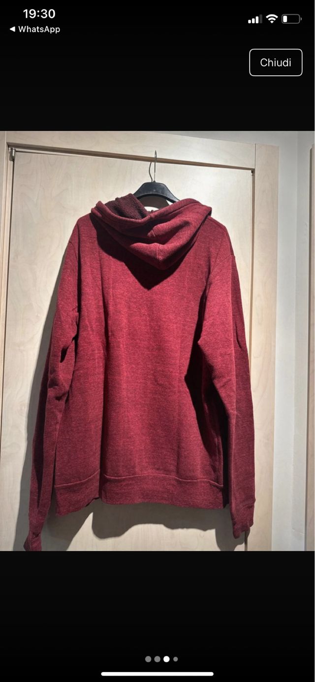 Felpa con cappuccio e zip rossa taglia M
