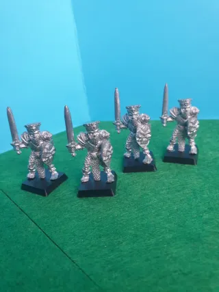 Scheletri non morti in stile Warhammer