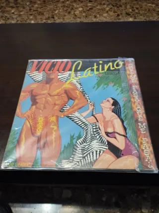 Maxi Vicio Latino Que Me Pasa Single