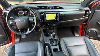 Toyota Hilux 2.4 D4D Cabina Doble VXL AT