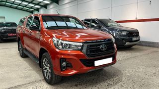 Toyota Hilux 2.4 D4D Cabina Doble VXL AT