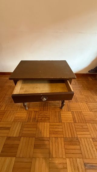 MESITA baja vintage de madera (mesa auxiliar)
