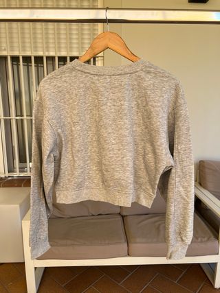 Sudadera crop gris Zara Talla S