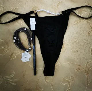 Set perizoma matita e braccialetto aletto lotto.