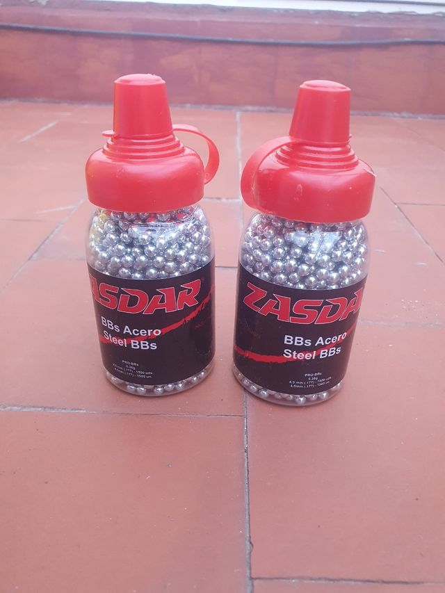 Lote de 2 botes Bolas de Acero