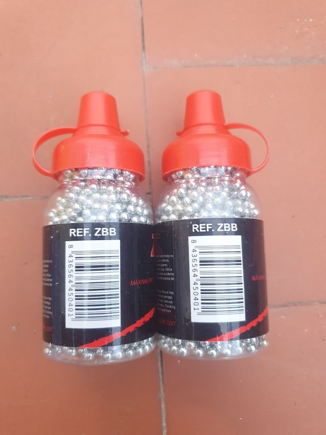 Lote de 2 botes Bolas de Acero