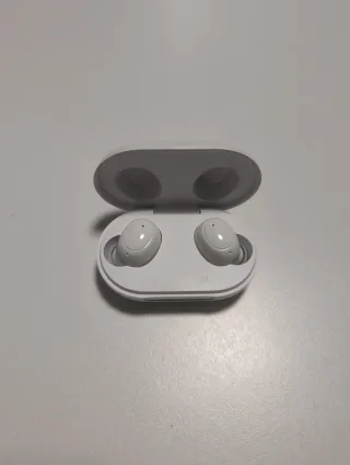 OPPO Reno6 5G + OPPO ENCO Buds