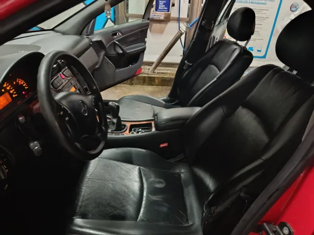 Mercedes-Benz Clase C 2000