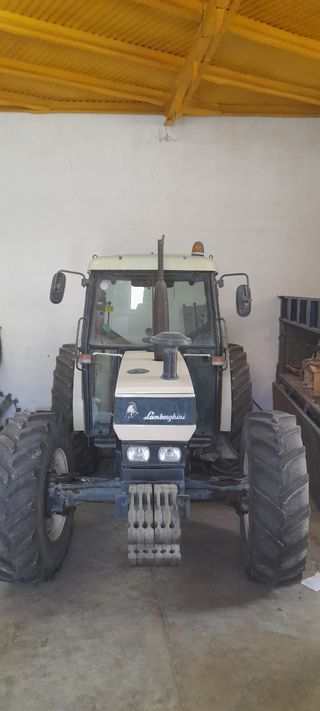 Tractor en perfecto estado