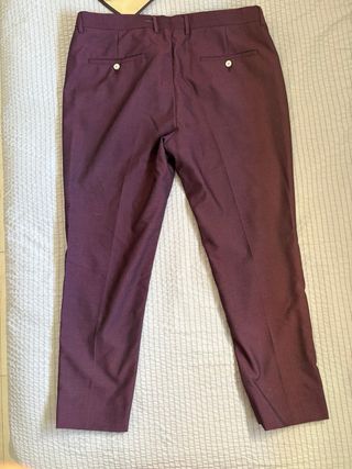 Traje chaqueta burdeos-violeta