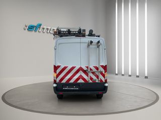 FORD TRANSIT 350M 2.0TD 130PK 96KW M6 TREND 4D