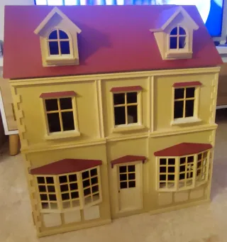 Casa de muñecas de madera 3 pisos
