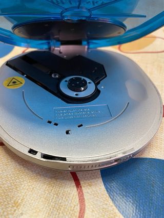 Reproductor CD Portátil Bluesky