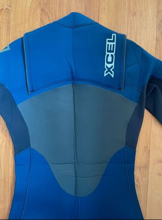 Traje de neopreno Xcel 4/3