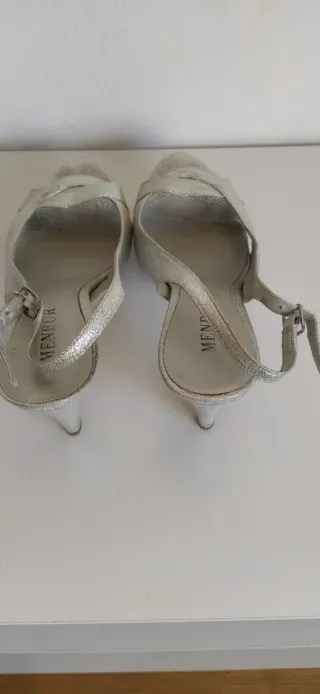 Sandalias plateadas Membur Talla 39
