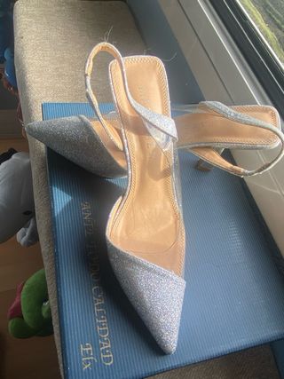Zapatos de fiesta plateados talla 37