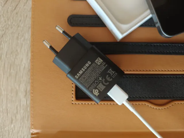 Samsung Galaxy Tab S9 FE Tablet