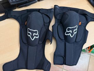 Rodilleras espinilleras Fox Talla L