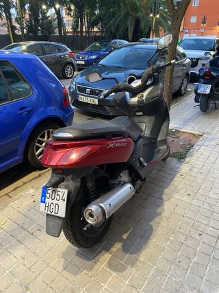 Yamaha X-Max 2014