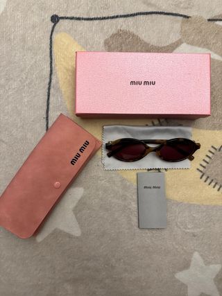 Occhiali da sole Miu Miu Regard