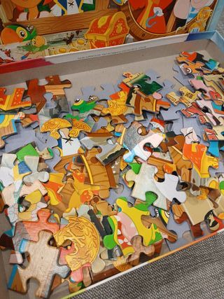 Lote Puzzles infantiles Disney Jake y Jurásico Bab