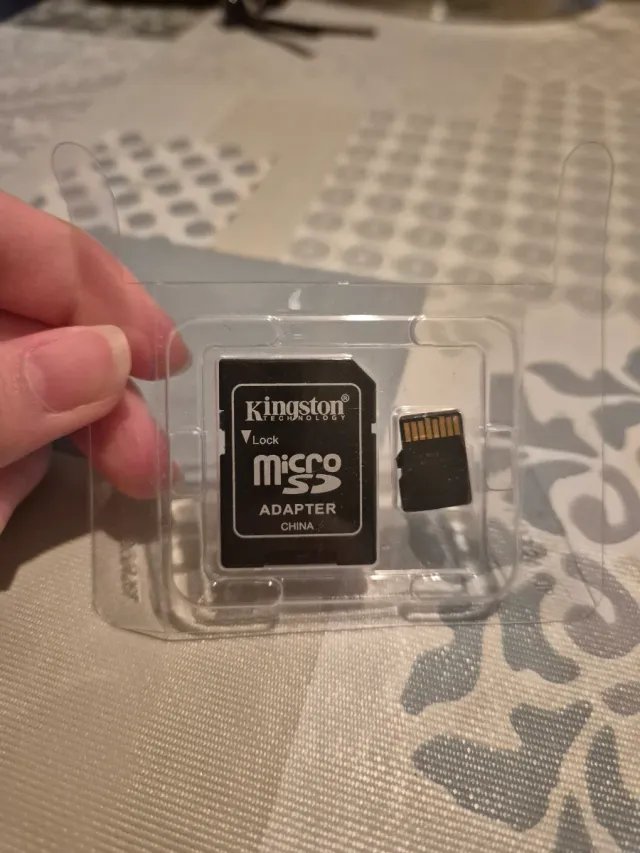 Adaptador Micro SD Kingston con Tarjeta 16G