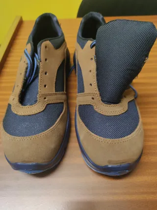 Zapatos Invierno, marca española. Impermeables.