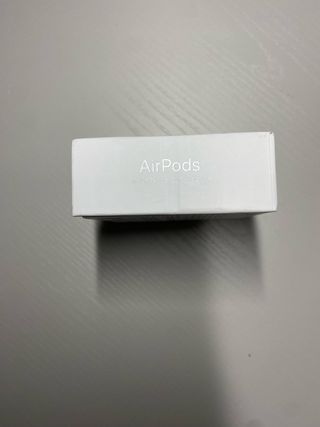 Apple AirPods 4