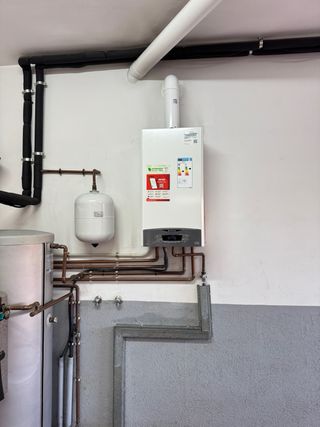 Instalación de calderas ,termos etc (leer reseñas)