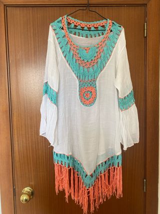 Túnica playera crochet blanco y coral