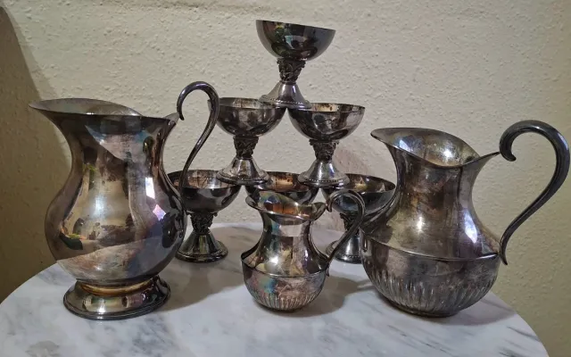 Jarra y copas de plata ALERIUM PLAQUE DE PLATA