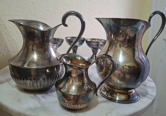 Jarra y copas de plata ALERIUM PLAQUE DE PLATA