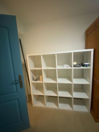 (ESTÁ EN CÁDIZ) Estantería IKEA KALLAX Blanca