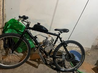 Bici con motor de moto