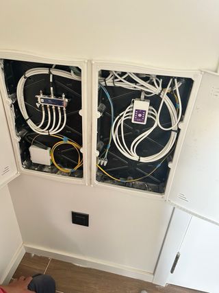 Electricista profesional Zaragoza | Reformas, LED,