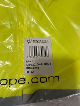 Conjunto chubasquero y pantalón Prima 