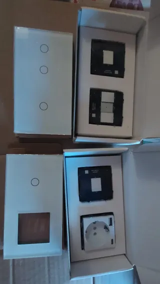 Mecanismo táctil de luz y enchufes usb BSEED