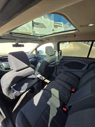 Ford Grand C-MAX 2011