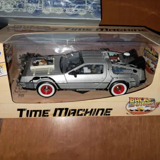 Delorean Regreso al Futuro 1/24