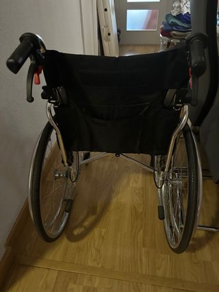 Silla de ruedas plegable