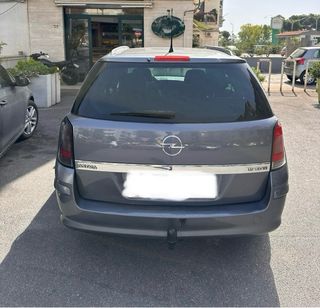 Opel Astra H 1.9 CDTI