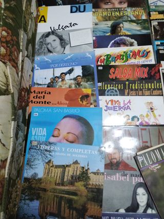 DiscosVinilos 10€ cada uno si eliges 3 ,a 24 euros