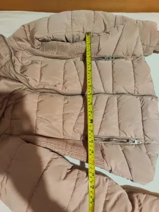 Abrigo Zara rosa con pelo